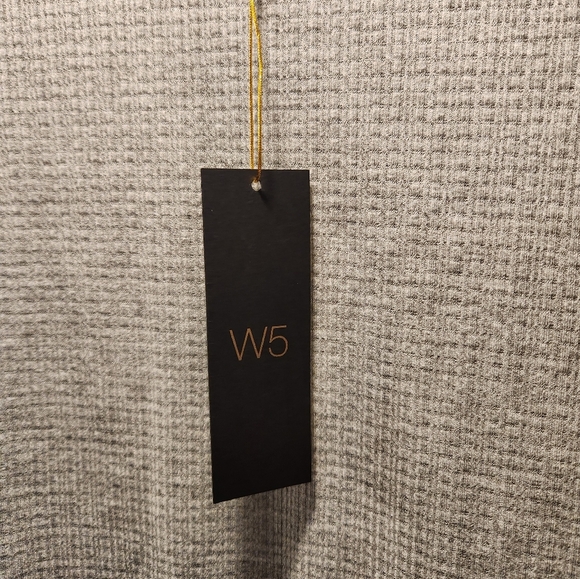 NWT- W5 Size M, Grey Top, Business Casual, Formal, Women, Women Owned Business - Picture 3 of 6